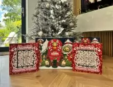Christmas Advent Calendar + 2 Packs of 6x Christmas Crackers