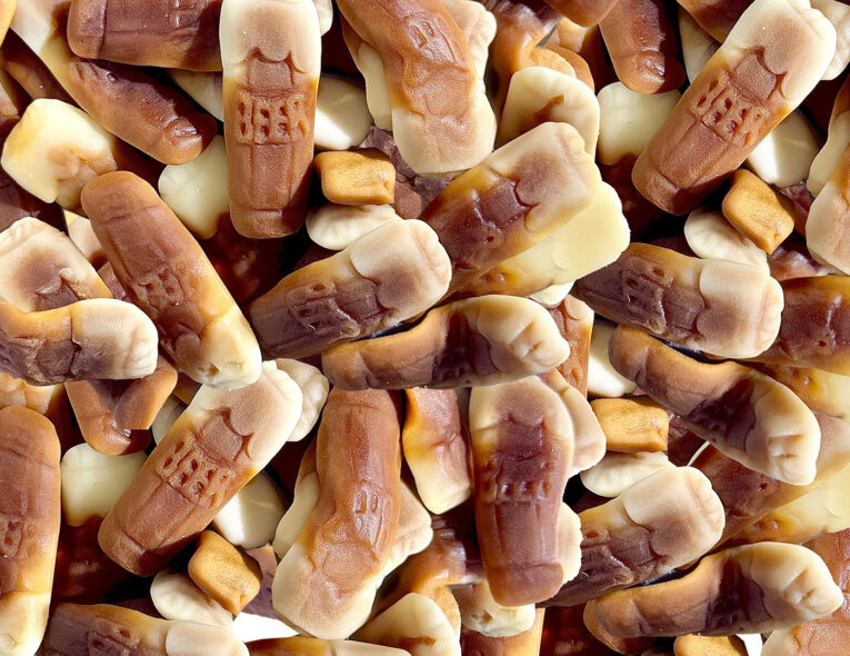 Beer-Bottles-Pint-Pots-Flatlay