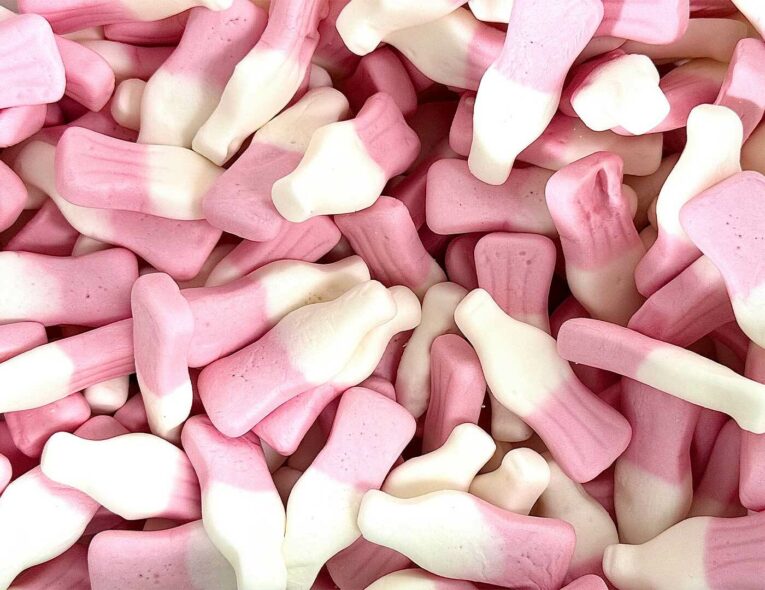 Strawberry-Milkshake-Bottles