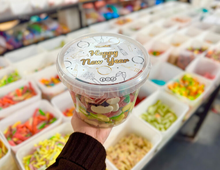 New-Years-2kg-Bucket-2