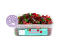 Giant Strawberries Tub